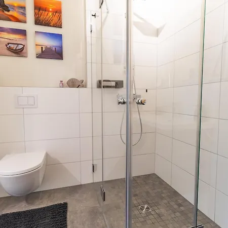 Seashine - Moderne Mit 2 Schlafzimmern, Sauna, Terrasse Und Garten In Apartment *