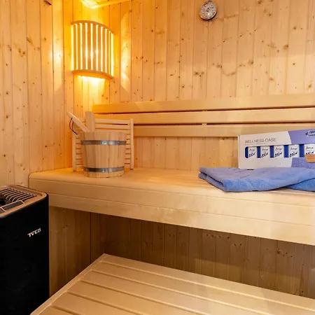 Apartment Seashine - Moderne Mit 2 Schlafzimmern, Sauna, Terrasse Und Garten In *