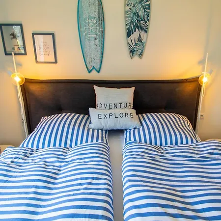 Seashine - Moderne Mit 2 Schlafzimmern, Sauna, Terrasse Und Garten In *